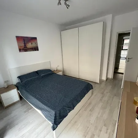 Pearl Luxury Near Presidential Palace Apartment Bucharest