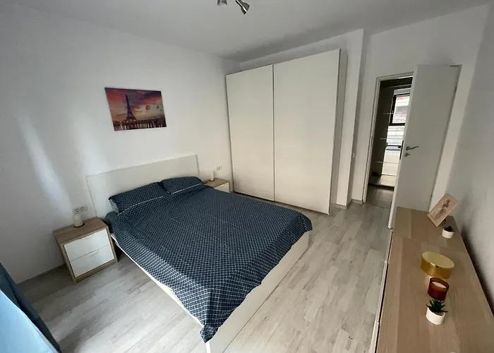 Pearl Luxury Near Presidential Palace Apartment Bucharest